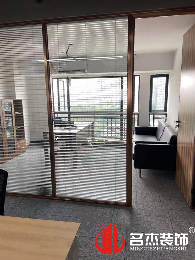 ����װ����ƹ�˾